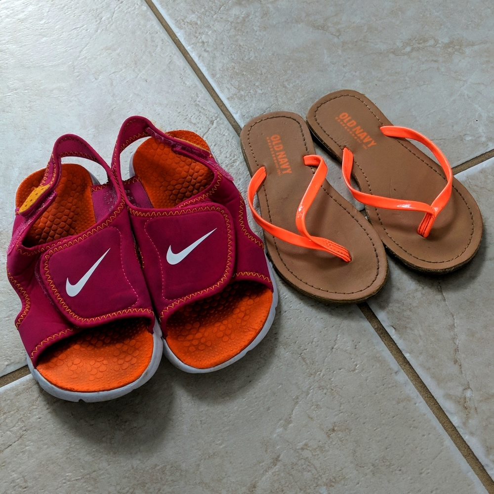 Girls size 13 Nike sandals pink orange and old navy size 13 sandals